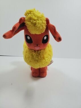 Flareon Legit B1902A Pokemon Takara Tomy Plush Stuffed 7" Toy Doll Japan